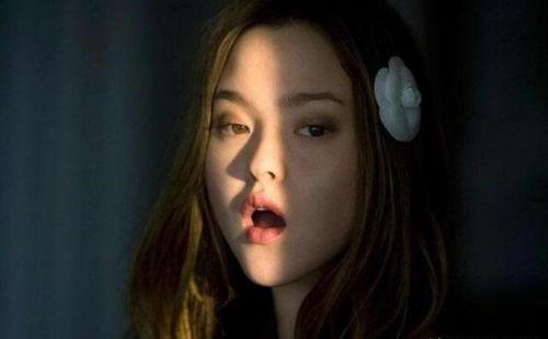 戴文青木生活照,生活照中的优雅与魅力