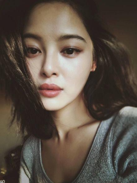 俞飞鸿变网红自带喜感,喜感满满，网友直呼“国民女神变喜剧担当”